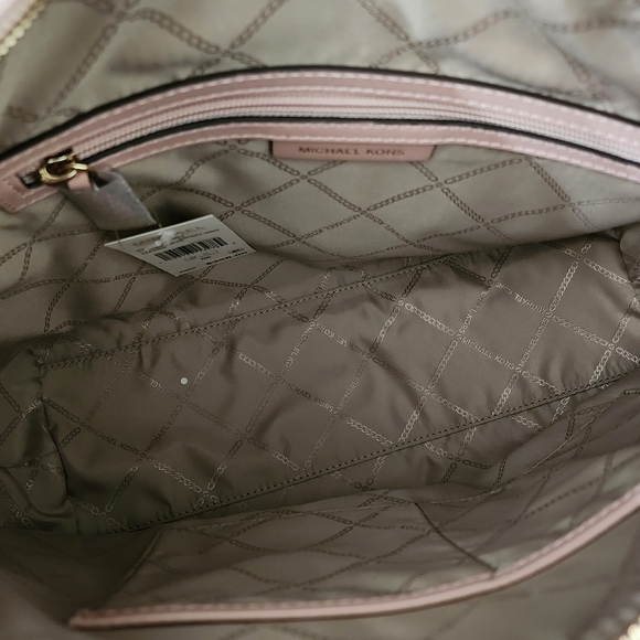 Michael Kors Laney LG Hobo Shoulder Bag Pink - Picture 5 of 7